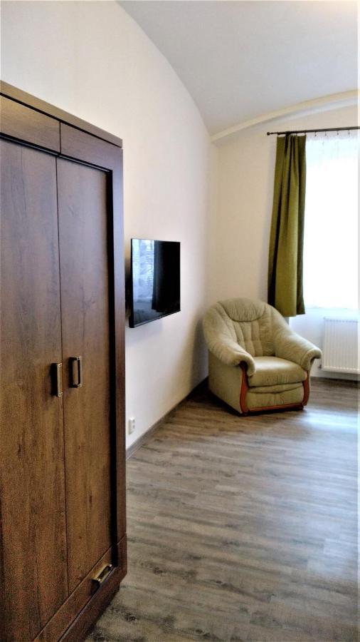 Benesov nad Ploucnici Apartmany Kukacci Hnizdo מראה חיצוני תמונה