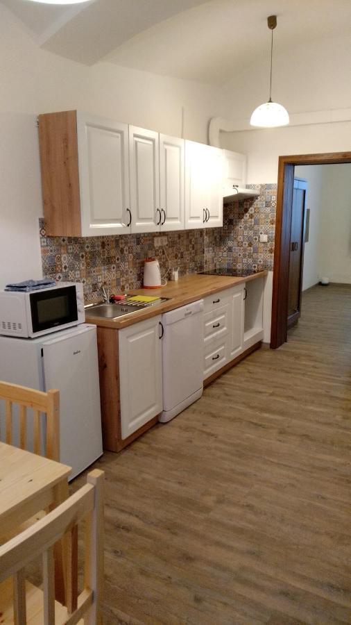 Benesov nad Ploucnici Apartmany Kukacci Hnizdo מראה חיצוני תמונה
