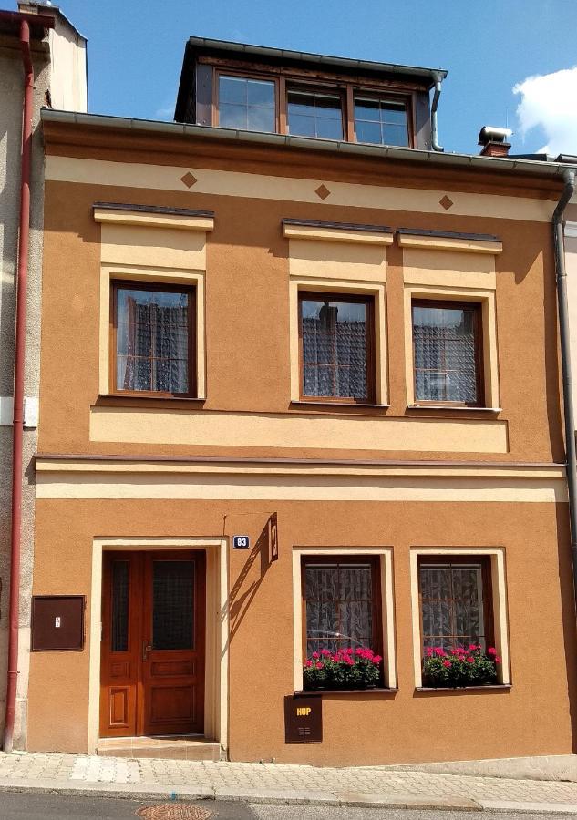 Benesov nad Ploucnici Apartmany Kukacci Hnizdo מראה חיצוני תמונה