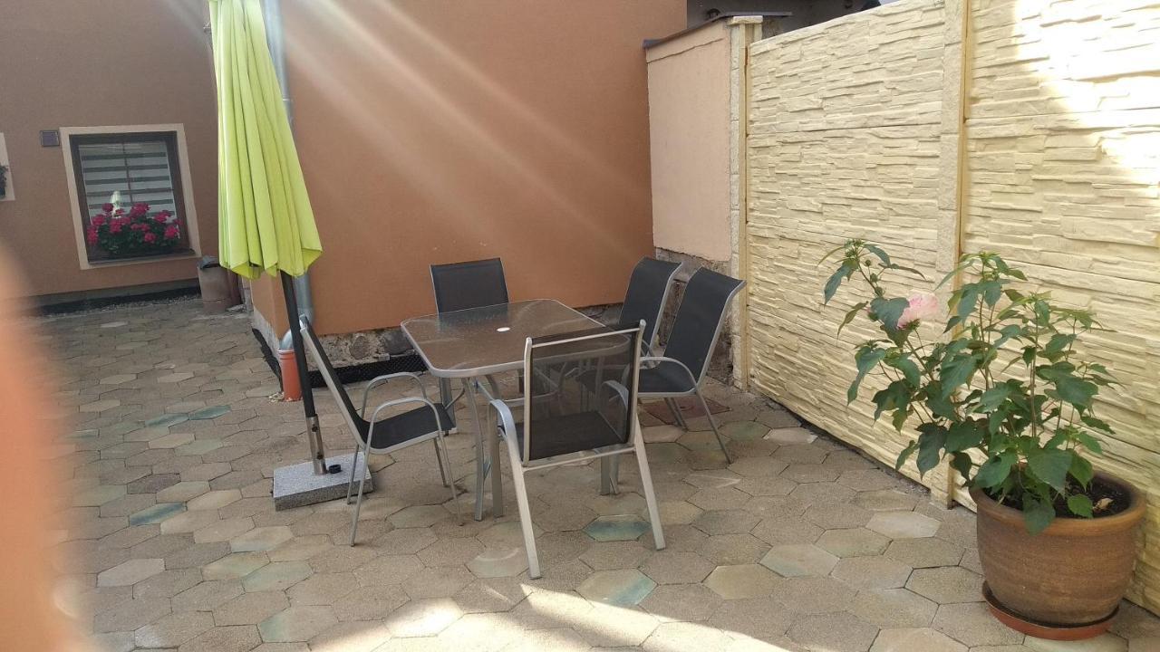 Benesov nad Ploucnici Apartmany Kukacci Hnizdo מראה חיצוני תמונה